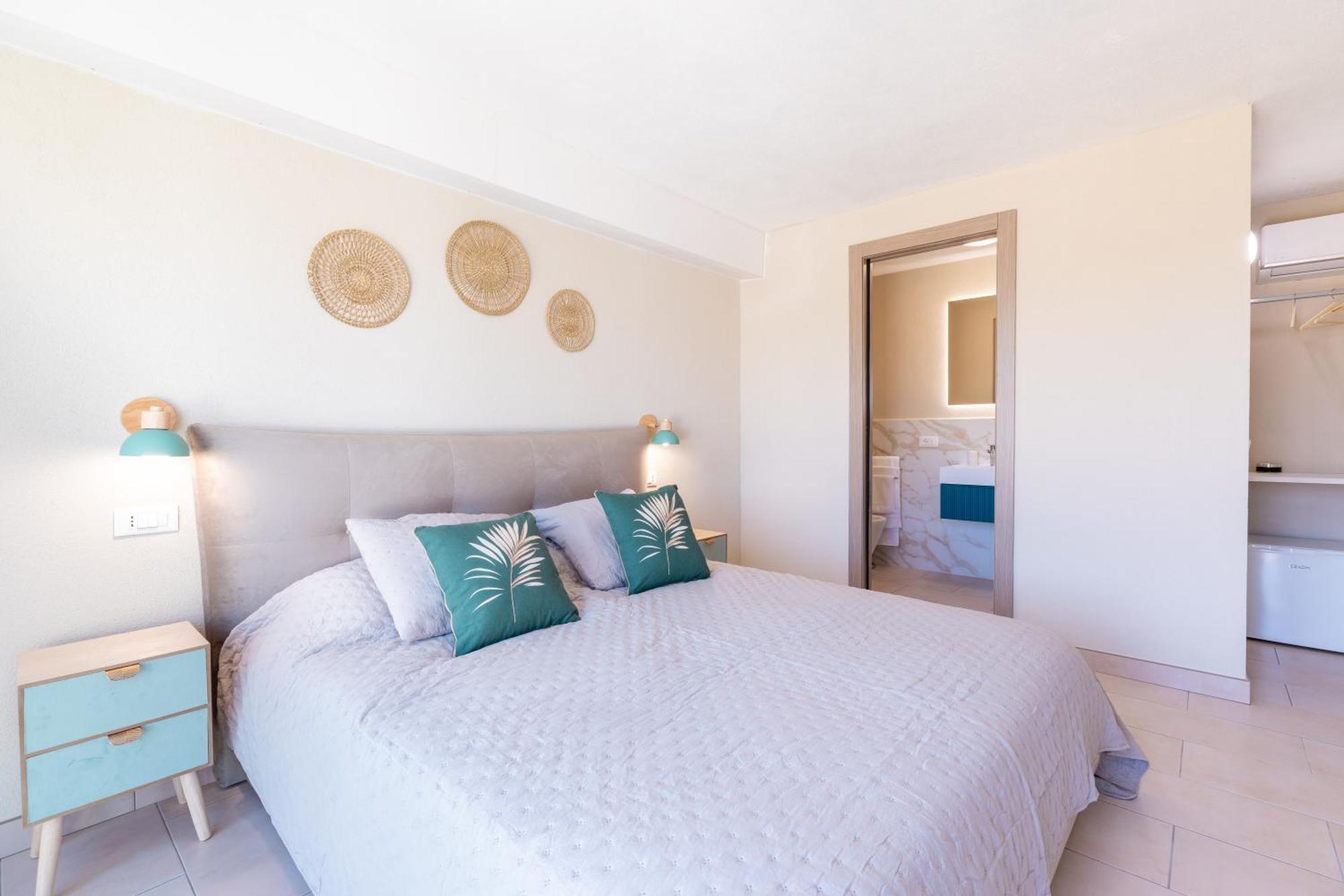 Castle Rooms Olbia Exterior photo